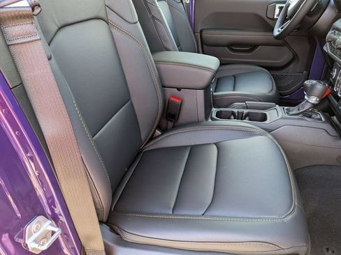 New 2026 Jeep Gladiator Sport AWD/4WD image 35