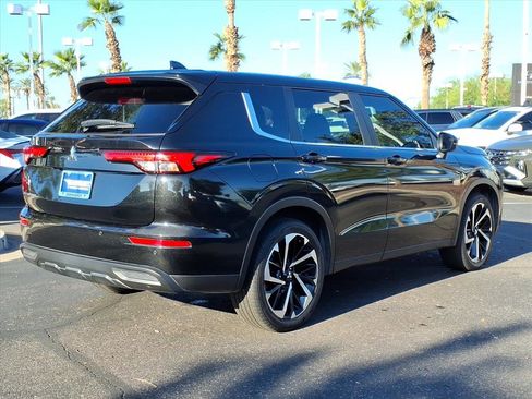 Used 2022 Mitsubishi Outlander ES image 5