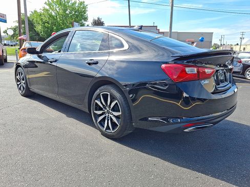 Used 2024 Chevrolet Malibu RS FWD image 3
