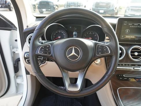 Used 2019 Mercedes-Benz GLC 300 image 27