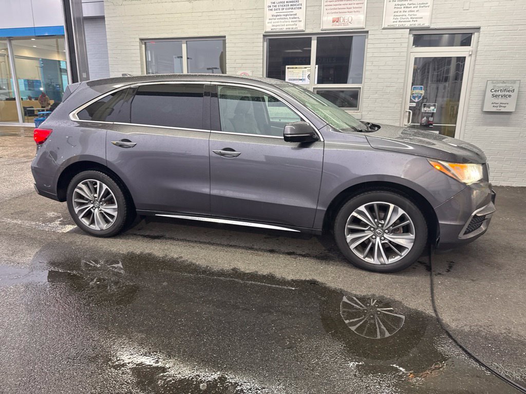 Used 2017 Acura MDX w/ Technology Package AWD/4WD image 3