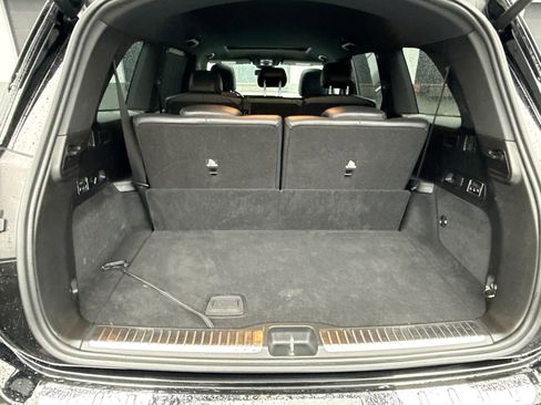 Used 2020 Mercedes-Benz GLS 450 4MATIC w/ Convenience Package image 27