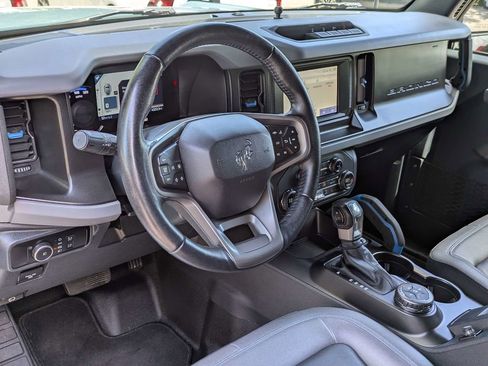 Used 2023 Ford Bronco Black Diamond AWD/4WD image 14
