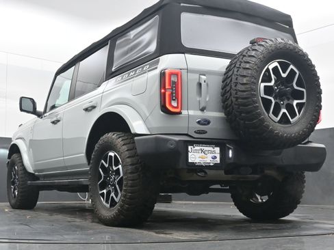 Used 2021 Ford Bronco Outer Banks image 28