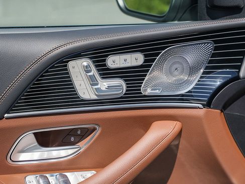 New 2026 Mercedes-Benz GLS 450 4MATIC image 20