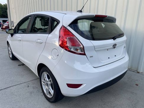 Used 2018 Ford Fiesta SE FWD image 5