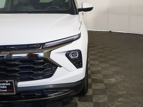 Used 2024 Chevrolet TrailBlazer ACTIV w/ Convenience Package image 16