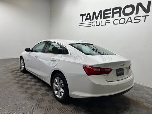 Used 2025 Chevrolet Malibu LT FWD image 8