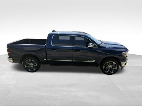 Used 2019 RAM 1500 Limited AWD/4WD image 2