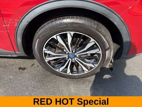 Used 2022 Ford Escape SEL w/ SEL Stealth AWD Package image 44