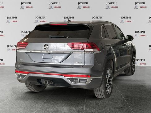 Used 2020 Volkswagen Atlas Cross Sport SEL R-Line image 7