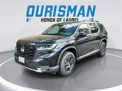 New 2025 Honda Pilot TrailSport