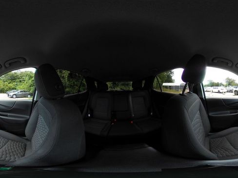 Used 2020 Chevrolet Equinox LT image 37