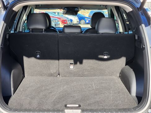 Certified 2022 Hyundai Tucson Limited image 12