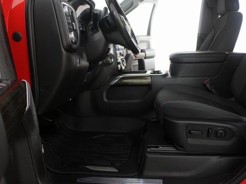 Used 2021 GMC Sierra 1500 Elevation w/ Preferred Package image 16