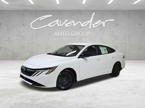 New 2026 Nissan Sentra SV image 1