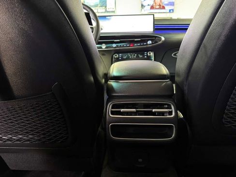 Used 2026 Genesis GV70 2.5T image 35