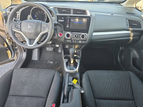Used 2019 Honda Fit EX image 8