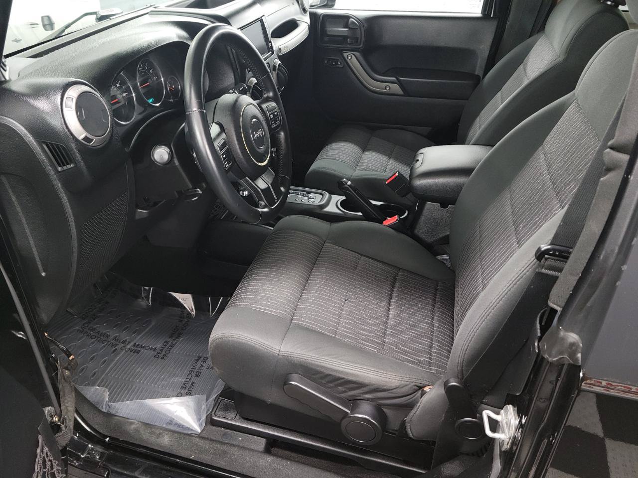 Used 2012 Jeep Wrangler Sport AWD/4WD image 9