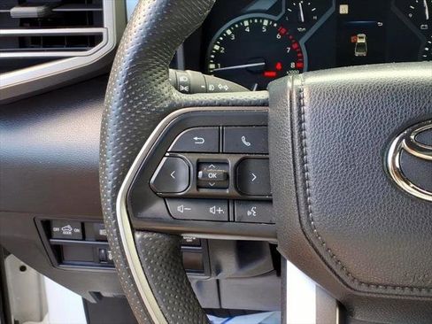 Certified 2025 Toyota Tundra SR5 w/ SR5 Premium Package AWD/4WD image 23