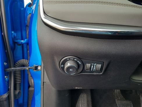 Used 2023 Jeep Compass Limited image 21