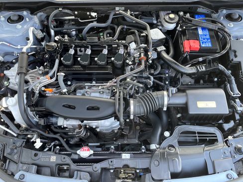 Used 2024 Honda Civic Touring image 8