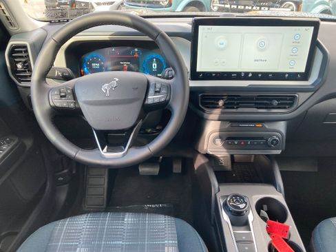 New 2025 Ford Bronco Sport Heritage w/ Convenience Package image 9