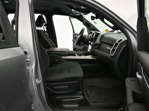 Used 2025 RAM 1500 Big Horn AWD/4WD image 12