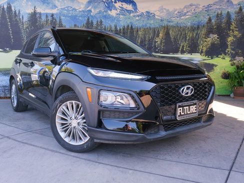 Used 2019 Hyundai Kona SEL FWD image 3