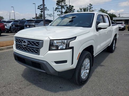 Used 2023 Nissan Frontier SV w/ Technology Package AWD/4WD image 1