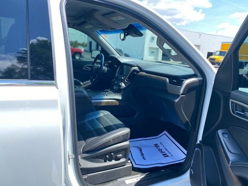 Used 2018 GMC Yukon Denali w/ Open Road Package AWD/4WD image 12