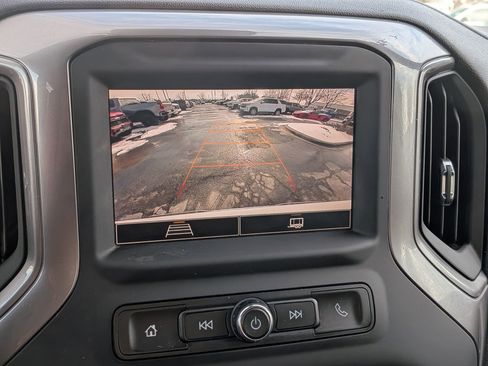 Used 2022 Chevrolet Silverado 1500 Custom image 27