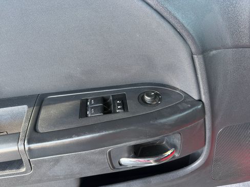 Used 2010 Dodge Challenger R/T w/ Sound Group RWD image 20