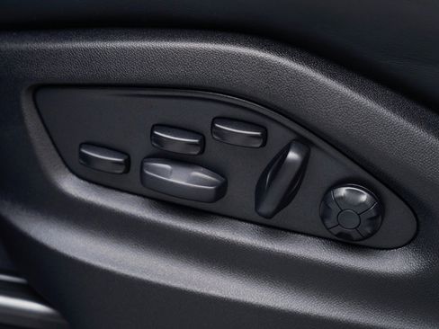 New 2026 Porsche Cayenne E-Hybrid Coupe image 16