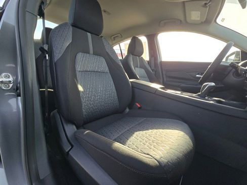 New 2026 Nissan Sentra SV w/ SV Convenience Package image 12