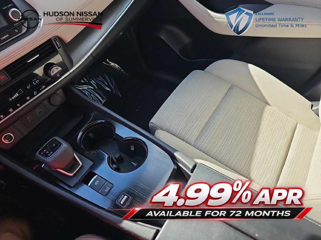 Used 2023 Nissan Rogue SV FWD image 26