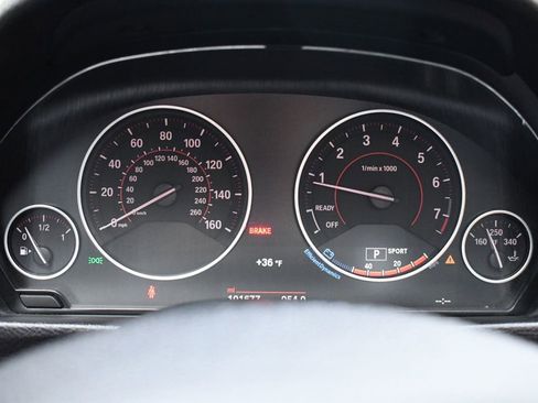 Used 2017 BMW 330i xDrive 330i xDrive image 19