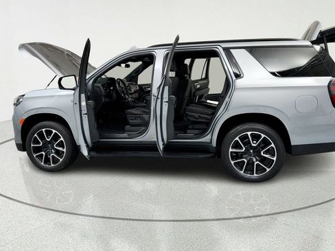 Used 2024 Chevrolet Tahoe RST w/ Luxury Package AWD/4WD image 10