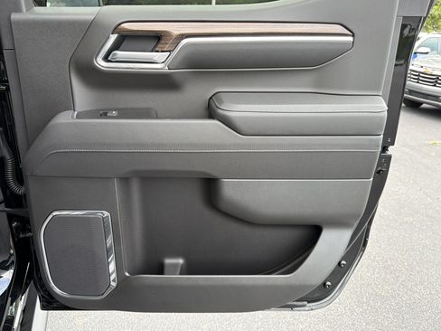 New 2026 Chevrolet Silverado 1500 LT Trail Boss w/ LT Trail Boss Premium Package AWD/4WD image 16
