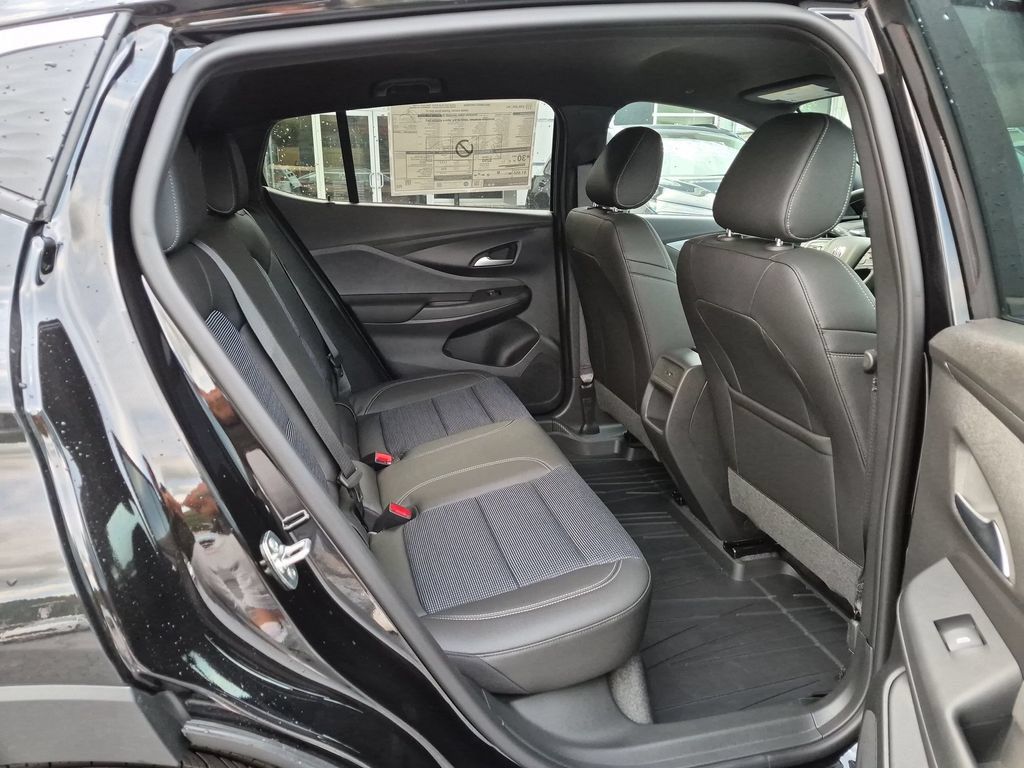 New 2026 Buick Envista Preferred w/ Convenience I Package FWD image 34