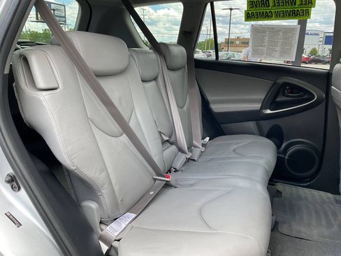 Used 2010 Toyota RAV4 Limited AWD/4WD image 34