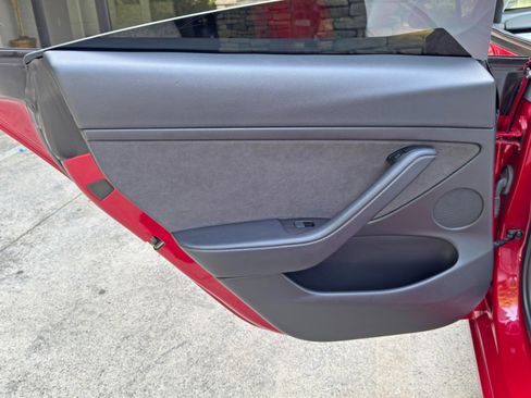 Used 2023 Tesla Model 3 Standard Range image 42