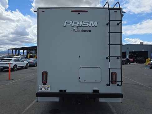 Used 2020 Mercedes-Benz Sprinter 3500 w/ Premium Plus Package image 7