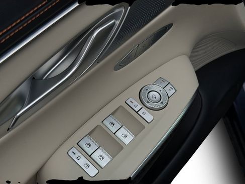 Used 2026 Genesis GV70 3.5T Sport Prestige image 16