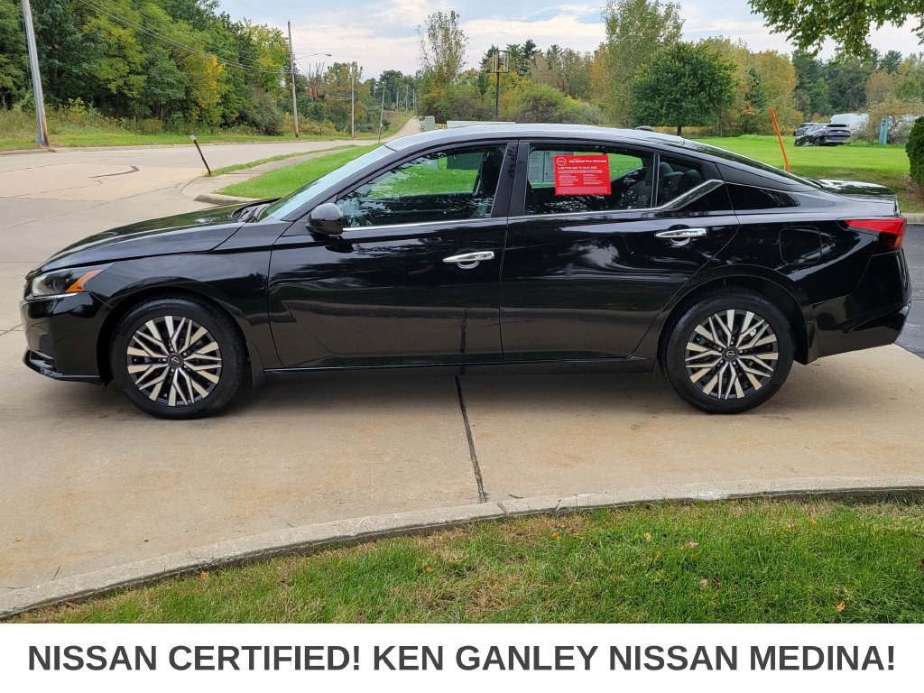 Certified 2023 Nissan Altima 2.5 SV AWD/4WD image 6