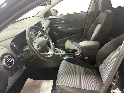 Used 2021 Hyundai Kona SEL FWD image 10