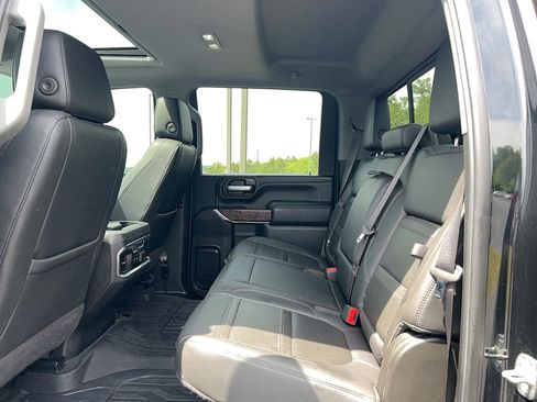 Used 2020 GMC Sierra 2500 Denali w/ Denali Ultimate Package AWD/4WD image 29