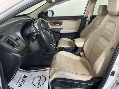 Used 2019 Honda CR-V Touring image 14