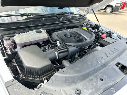 Used 2025 RAM 1500 Lone Star AWD/4WD image 25