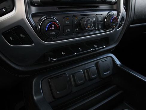 Used 2017 GMC Sierra 1500 SLT w/ SLT Premium Package image 16